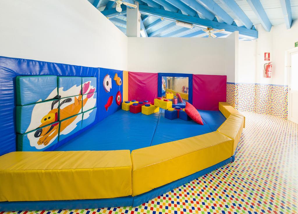 Coral Star Hotel Сан-Антоніо Екстер'єр фото